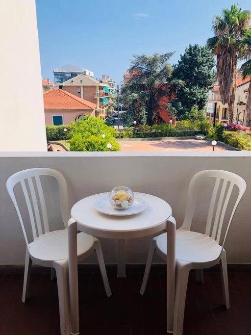 Pietra Ligure - Essential With Swimming Pool Apartment ภายนอก รูปภาพ